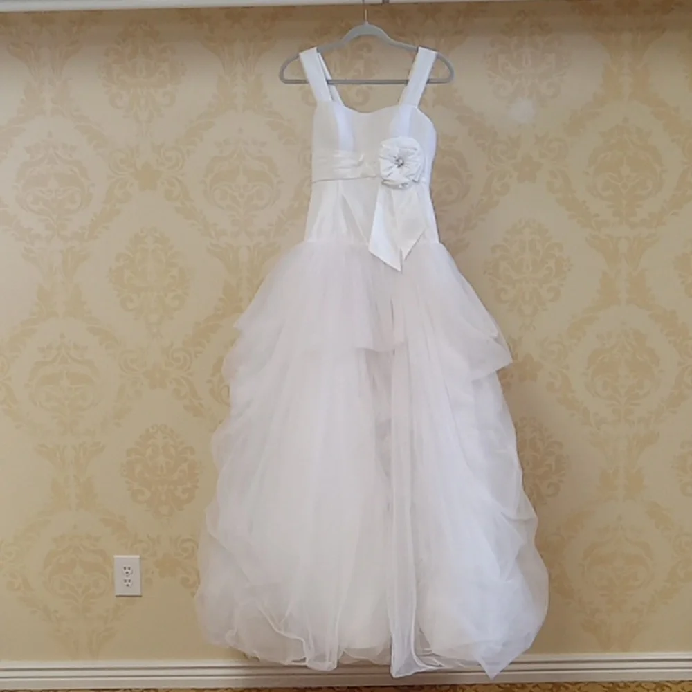 David's Bridal Galina wedding gown size 4 - Picture 1 of 6